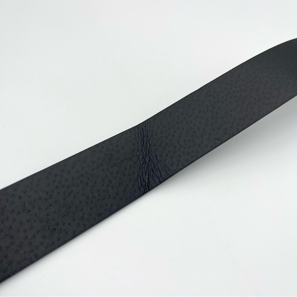 True Religion Horse Shoe Logo Buckle Black Shimmer Belt M/L– New Without Box - Picture 6 of 6